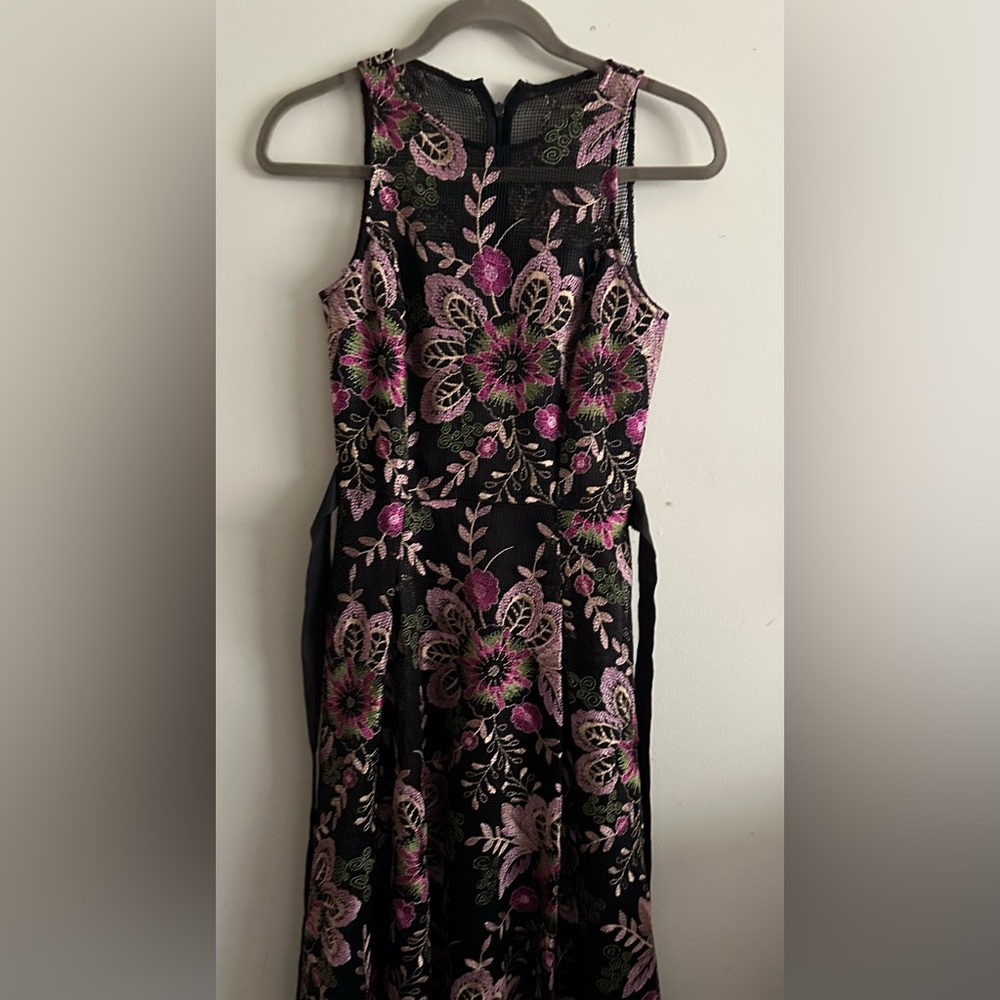 Tahari ARTHUR S.LEVINE boho Floral Embroidered Mesh Lace Tie Cocktail Dress SZ 2 - Picture 4 of 11